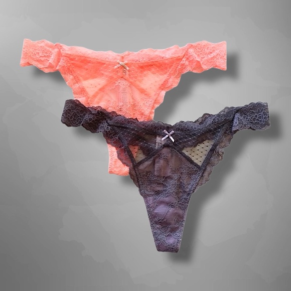 2pk Victoria’s Secret thong panty lot M new